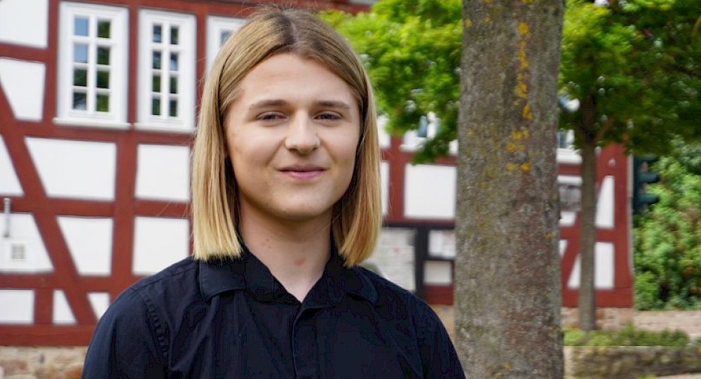 Neuer Auszubildender im Rathaus