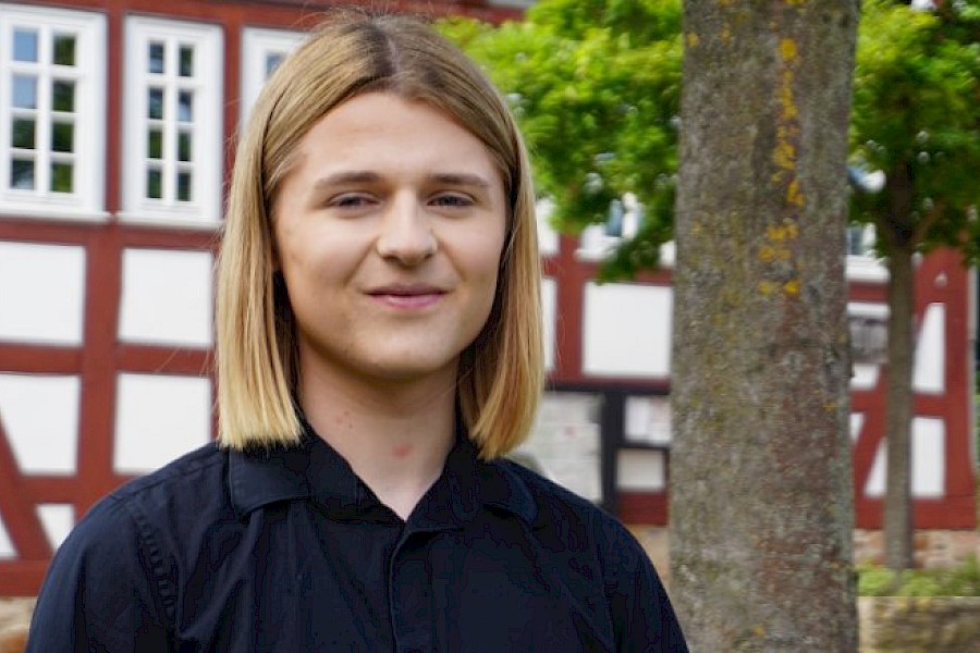 Neuer Auszubildender im Rathaus